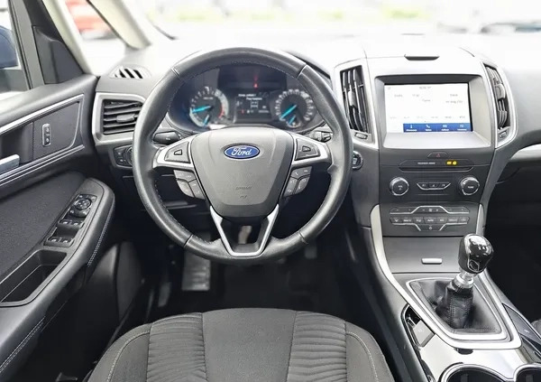Ford S-Max cena 49900 przebieg: 200200, rok produkcji 2019 z Piotrków Kujawski małe 781